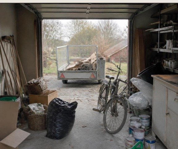 Garage som ska tömmas